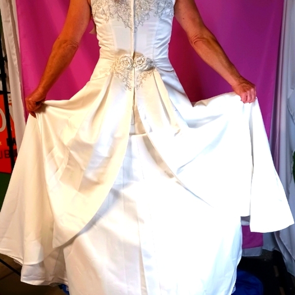 Bridal Originals Wedding Dress. White, size 10, but can also fit 8 New with tags - Picture 3 of 16